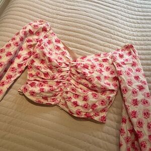 Zara Floral Long Sleeve Ruched Crop Top Floral Pink and Cream Size Medium